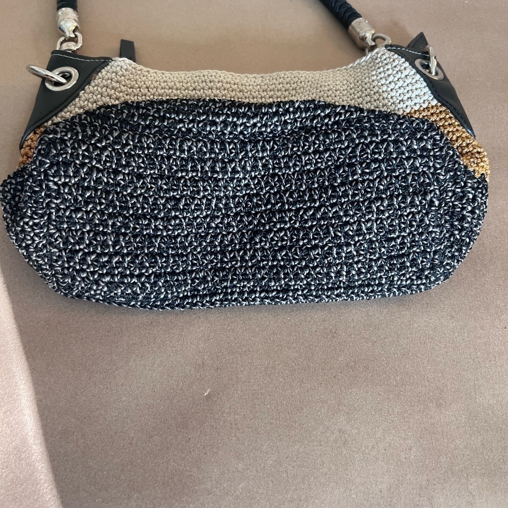 The Sak Black Tan Cream Vertical Stripes Crochet Small Shoulder Bag Zip Closure - Picture 4 of 10